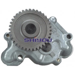 Mitsubishi ME017884 4D34 Oil Pump